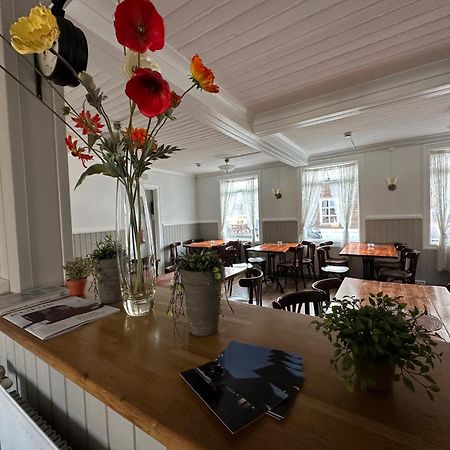 Taergesen Guesthouse Reydarfjordur Esterno foto